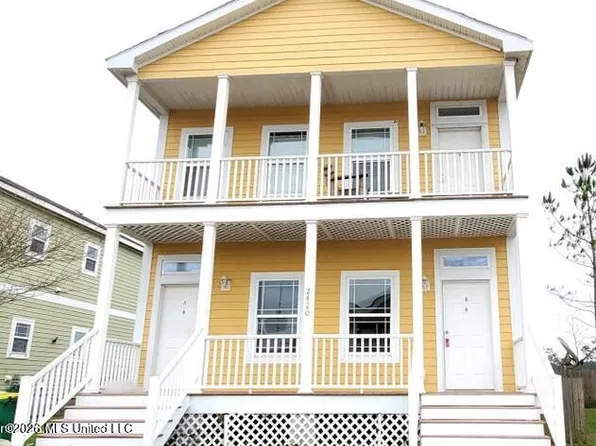 2501 Gladiolus St #B, Ocean Springs, MS 39564