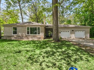 19613 Oakdale Ave, South Bend, IN 46637