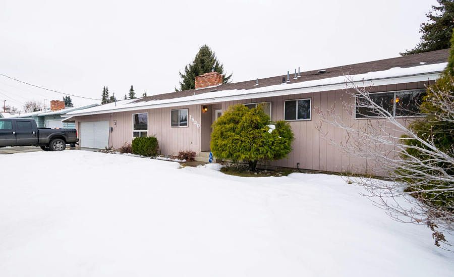 1st image of 1520 N Baker Ave