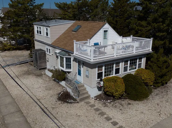 4040 Dune Dr, Avalon, NJ 08202