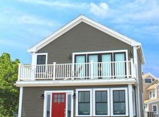 7 Chickatabot Rd, Quincy, MA 02169