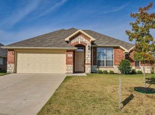 1416 Fleetwood Cove Dr, Grand Prairie, TX 75052