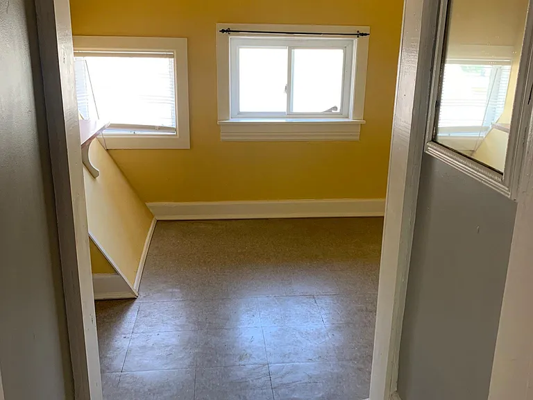 1012 W Colfax Ave — Photo 24