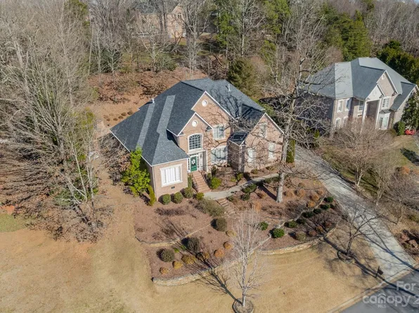 4848 Beth Ln, Harrisburg, NC 28075