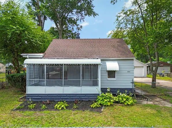 36007 Schley Ave, Westland, MI 48186
