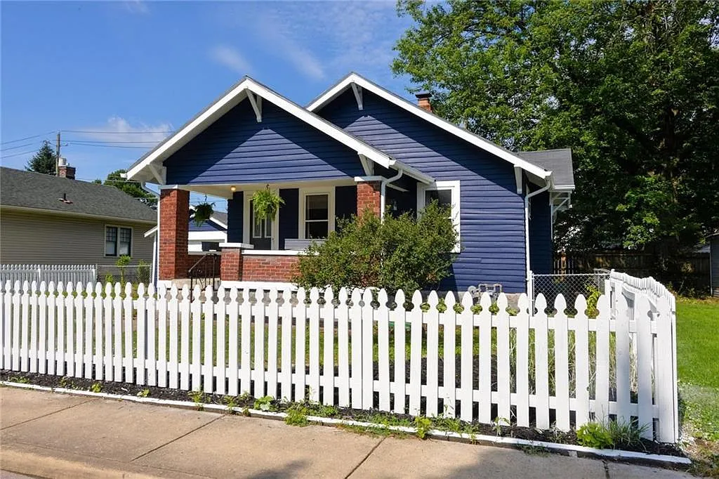 818 Carlyle Pl photo 1