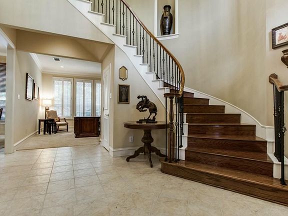 4th image of 3605 Wolcott Dr