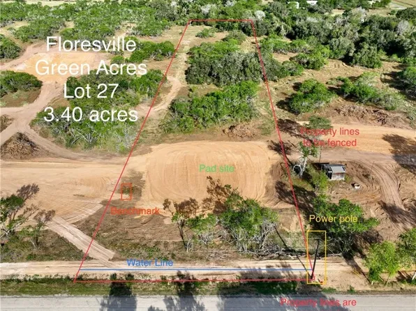 27 County Road 124, Floresville, TX 78114