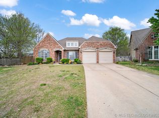 1906 S Nyssa Pl, Broken Arrow, OK 74012