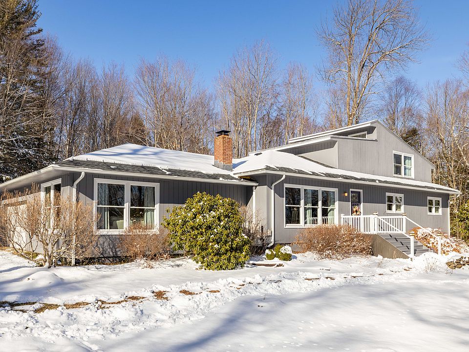 6 Vickers Road