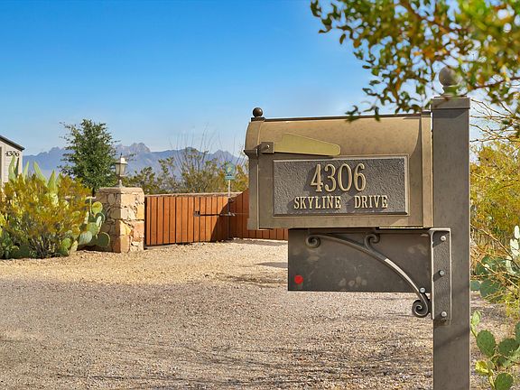 3rd image of 4306 Skyline Dr