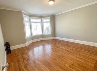 1207 Chestnut St APT 8, San Francisco, CA 94109