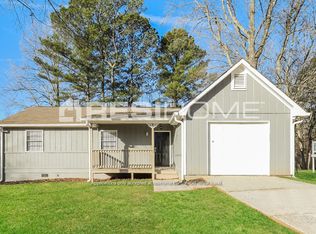 7885 Taylor Cir, Riverdale, GA 30274