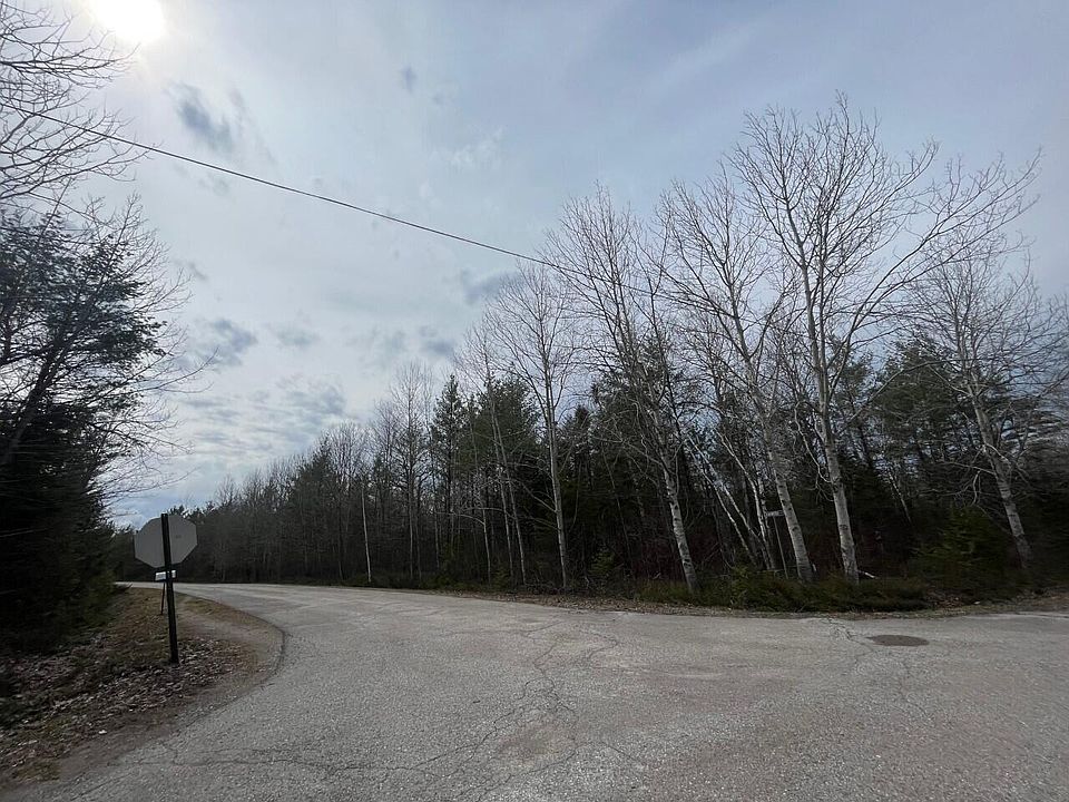 1st image of Harwood Ct
