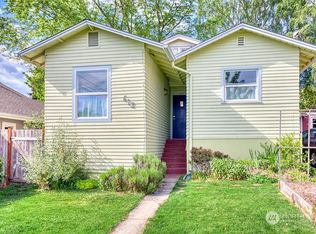 612 NW 70th St, Seattle, WA 98117