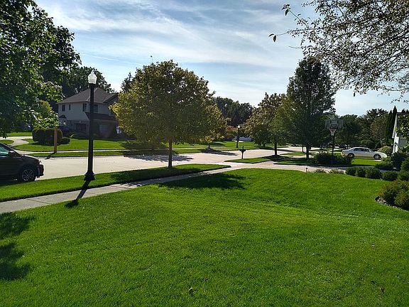 3rd image of 24741 Camille Dr
