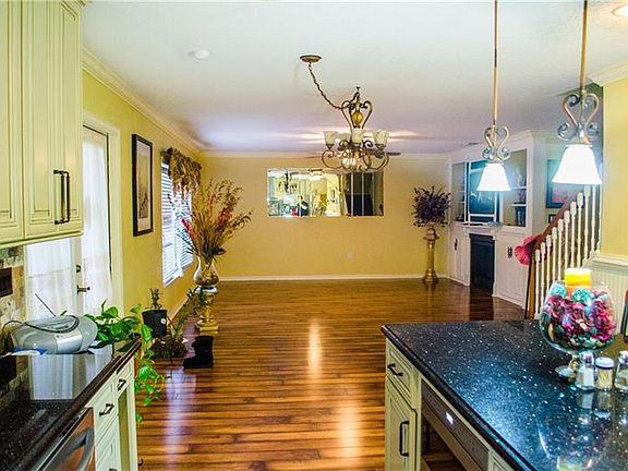 4th image of 7403 Hunters Greene Cir
