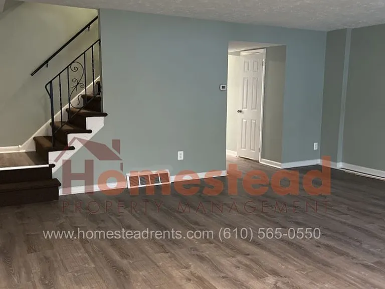 1340 Adair Rd — Photo 19