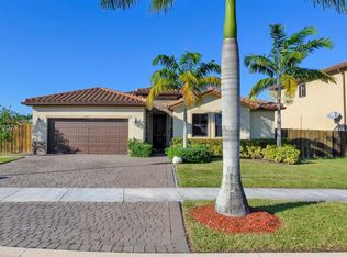 2621 SE 1st Ln, Homestead, FL 33033