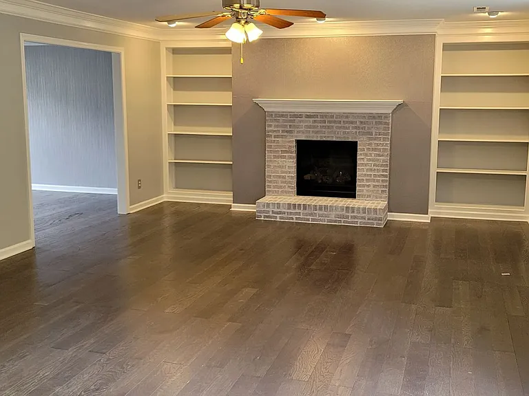 1645 Wolverine Ln — Photo 6