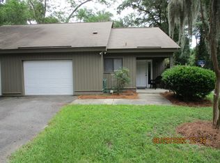 108 Bent Oaks Dr, Savannah, GA 31404