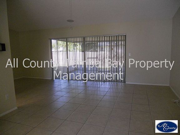 4th image of 7520 N Sanibel Cir