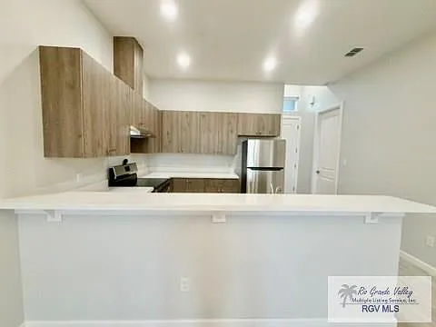 4426 Escondido Ln S #A — Photo 9