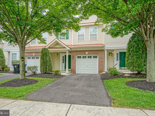 311 Lisa Way, Riverton, NJ 08077