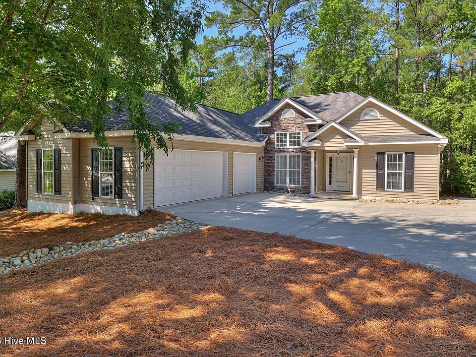 1st image of 264 Fairway Drive
