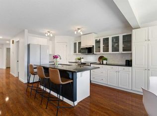 1316 S Bayside Ave SW, Airdrie, AB T4B2X5