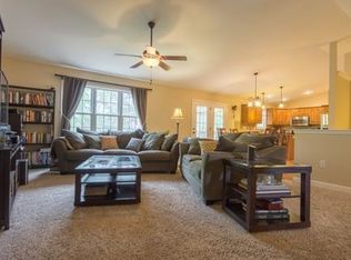 5316 Stone Crest Dr, Manhattan, KS 66503