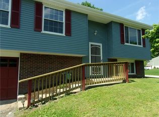 847 Key West Dr, Pittsburgh, PA 15239