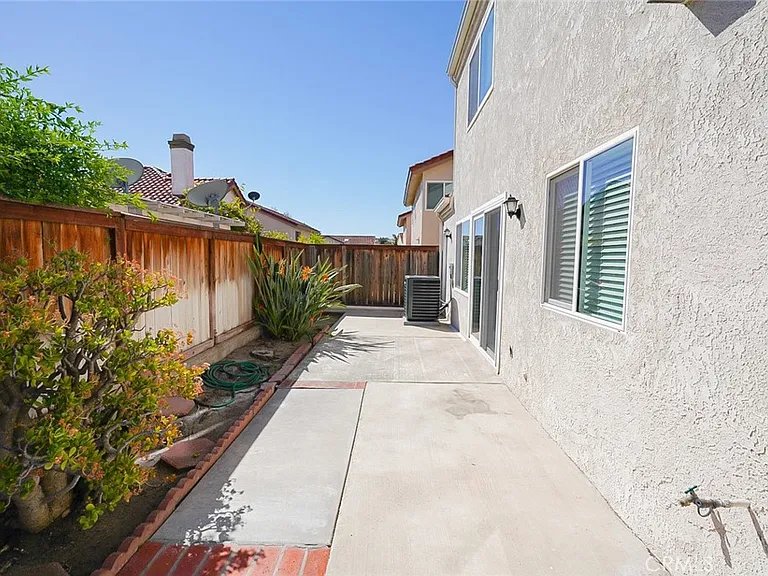 21432 McIntosh Ln — Photo 14