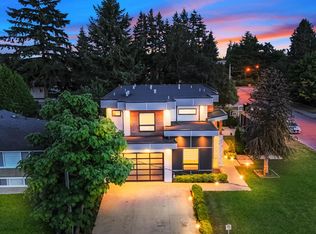 1440 Maple St, White Rock, BC V4B 4N2