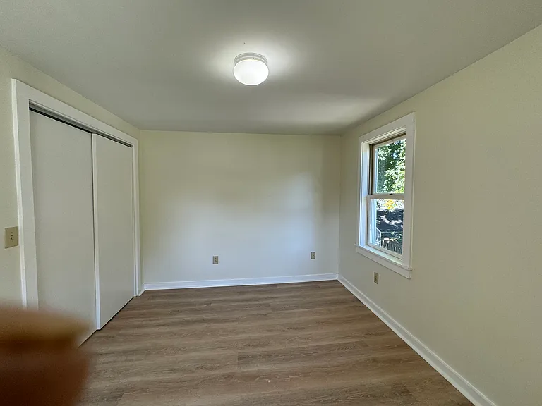 108 Furnace St — Photo 4