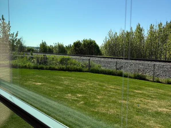 726 O Pl, Anchorage, AK
