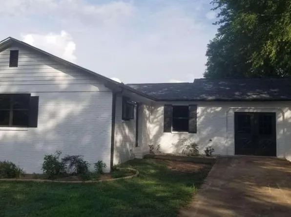 75 Dixie Trl, Covington, GA 30014