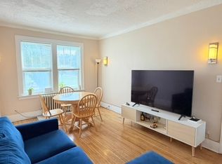 524 Pitt St W Unit 107, Windsor, ON N9A 5M2
