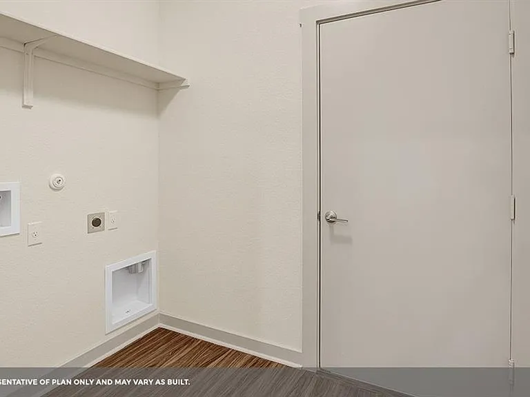 10917 Tildon Ave — Photo 16
