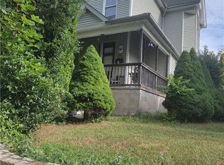 57 Mott St, Ansonia, CT 06401