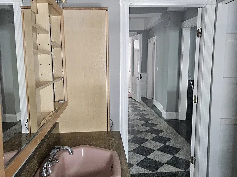 14 Hillside St #5 — Photo 14