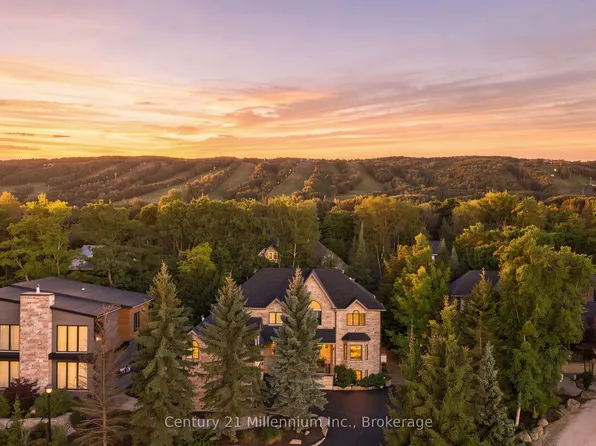 129 Blueski George Cres, The Blue Mountains, ON L9Y 0S9