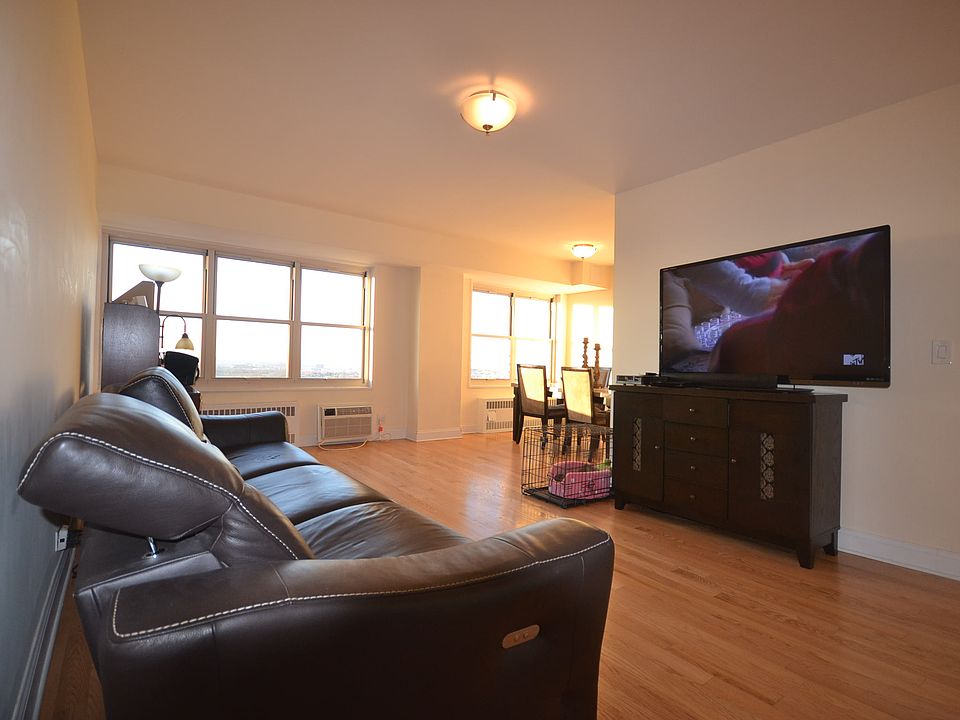 1st image of 12333 83rd Ave #203