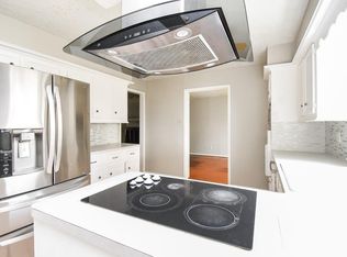 1709 Beaver Springs Ct, Houston, TX 77090