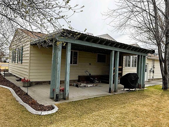 5th image of 1205 Circle Rd
