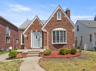 2010 N Elizabeth St, Dearborn, MI 48128