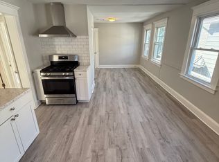 1647 State St #3, New Haven, CT 06511
