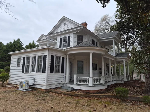 Hillside Avenue Apartments