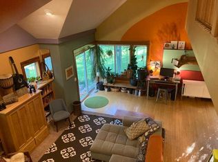 2550 NE Daggett Ln, Bend, OR 97701