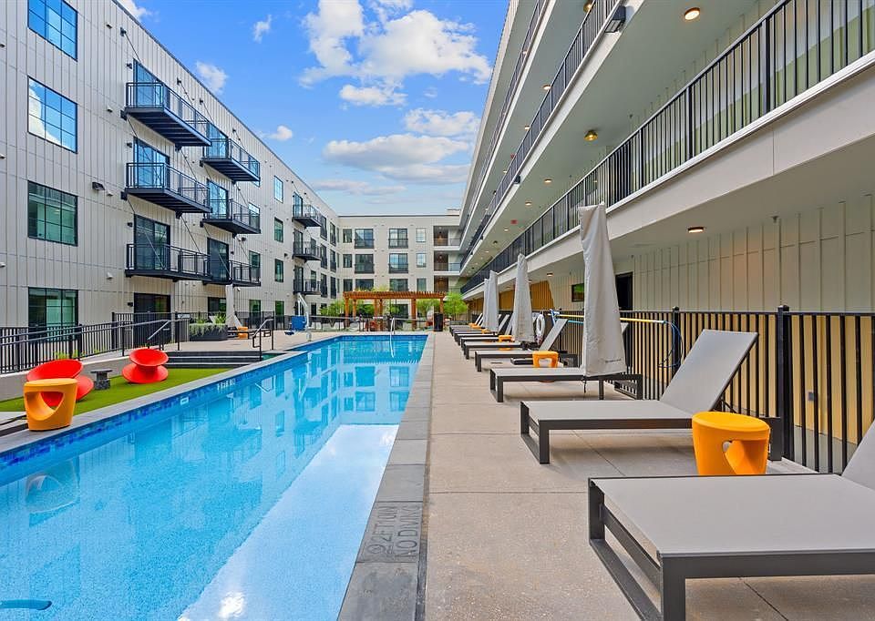 1st image of 4315 S Congress Ave #312